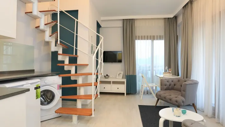 Mandalin Suite 203