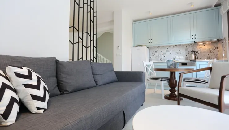 Pinehill Suite 401
