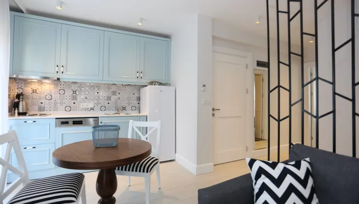 Pinehill Suite 402