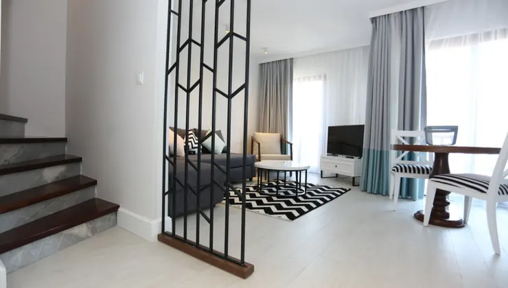 Pinehill Suite 403