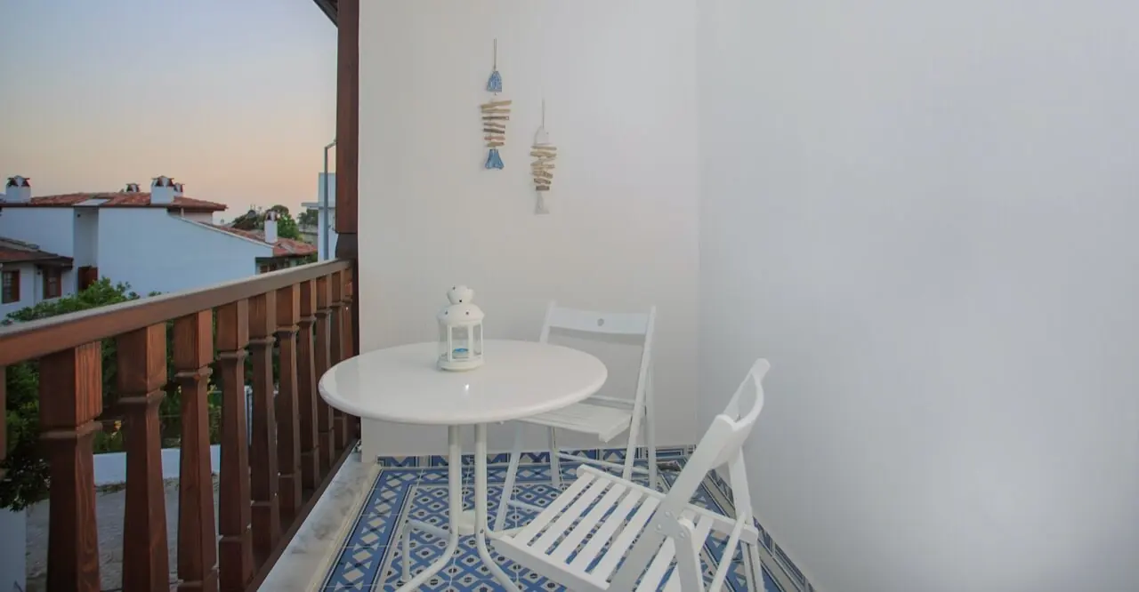 Mandalin Suite 202 - photo 3