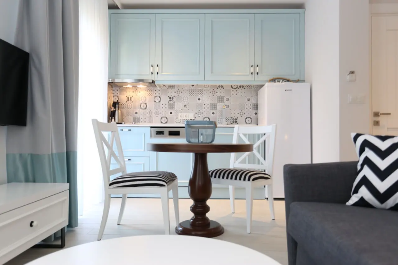 Pinehill Suite 406 - photo 1