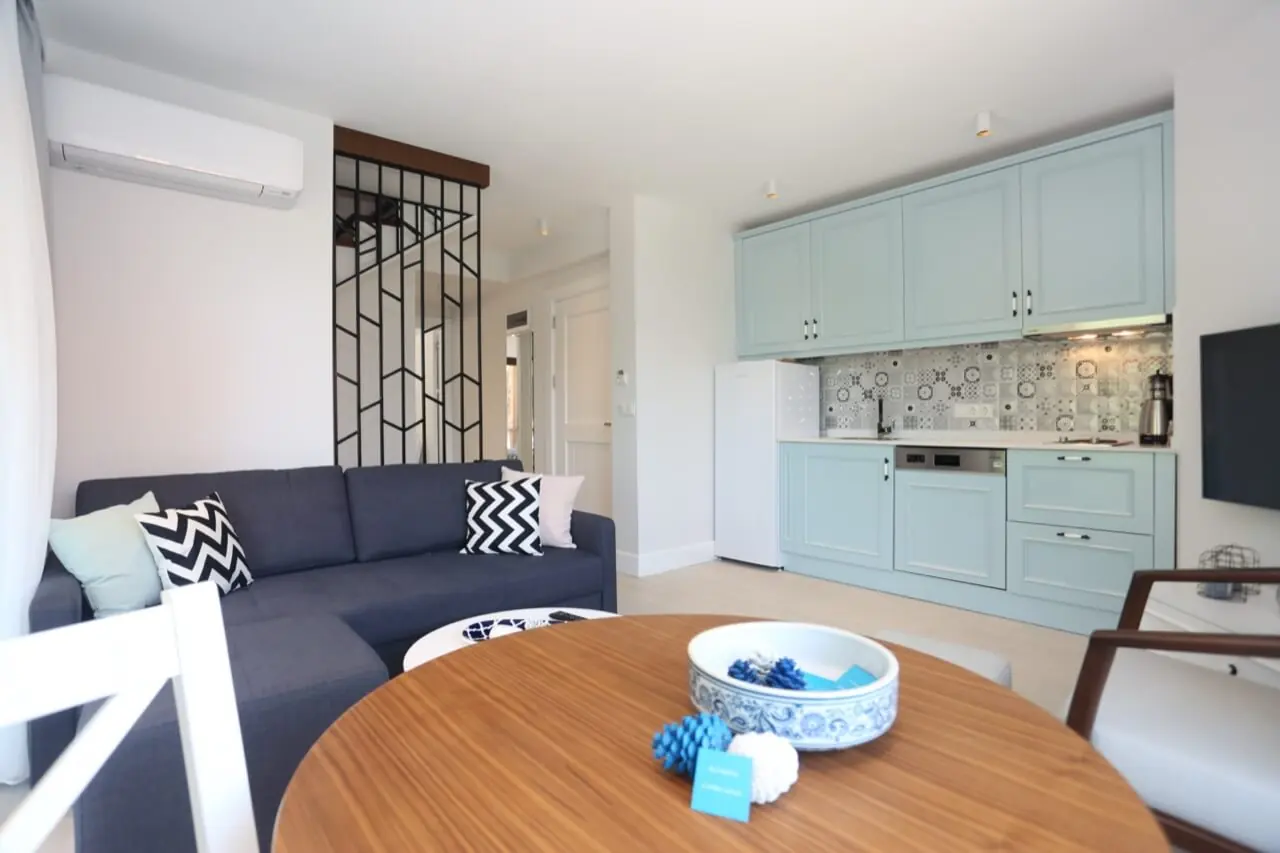 Pinehill Suite 408 - photo 1